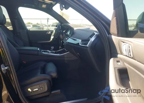 2020 BMW X5 xDrive40I z USA, uszkodzony, nr VIN 5UXCR6C09LLL83214